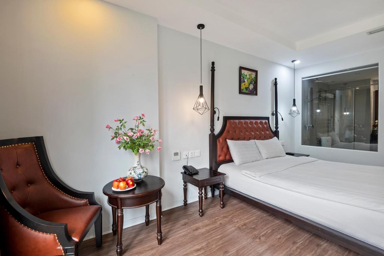 22Land Residence Hotel 71 Hang Bong Premium Hanoi Exteriör bild